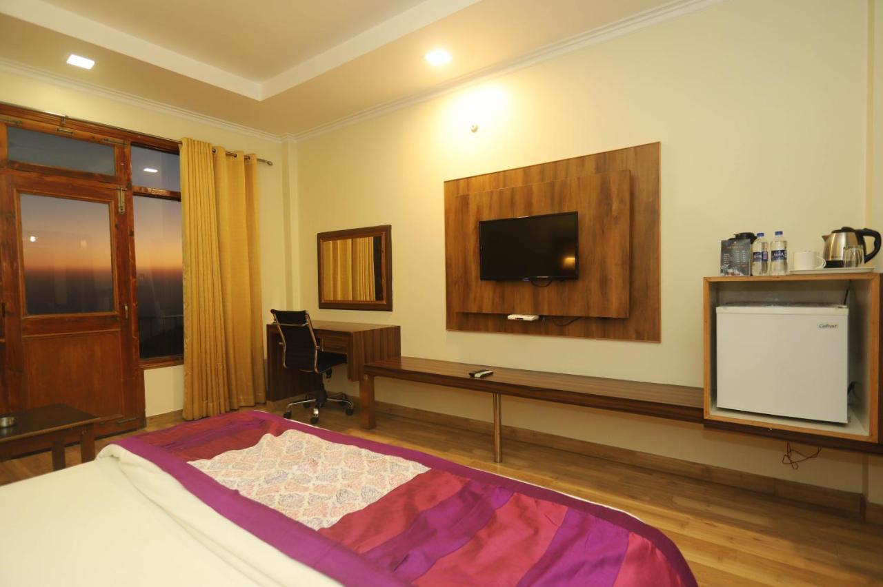 Hotel Pong View Dharamshala Esterno foto