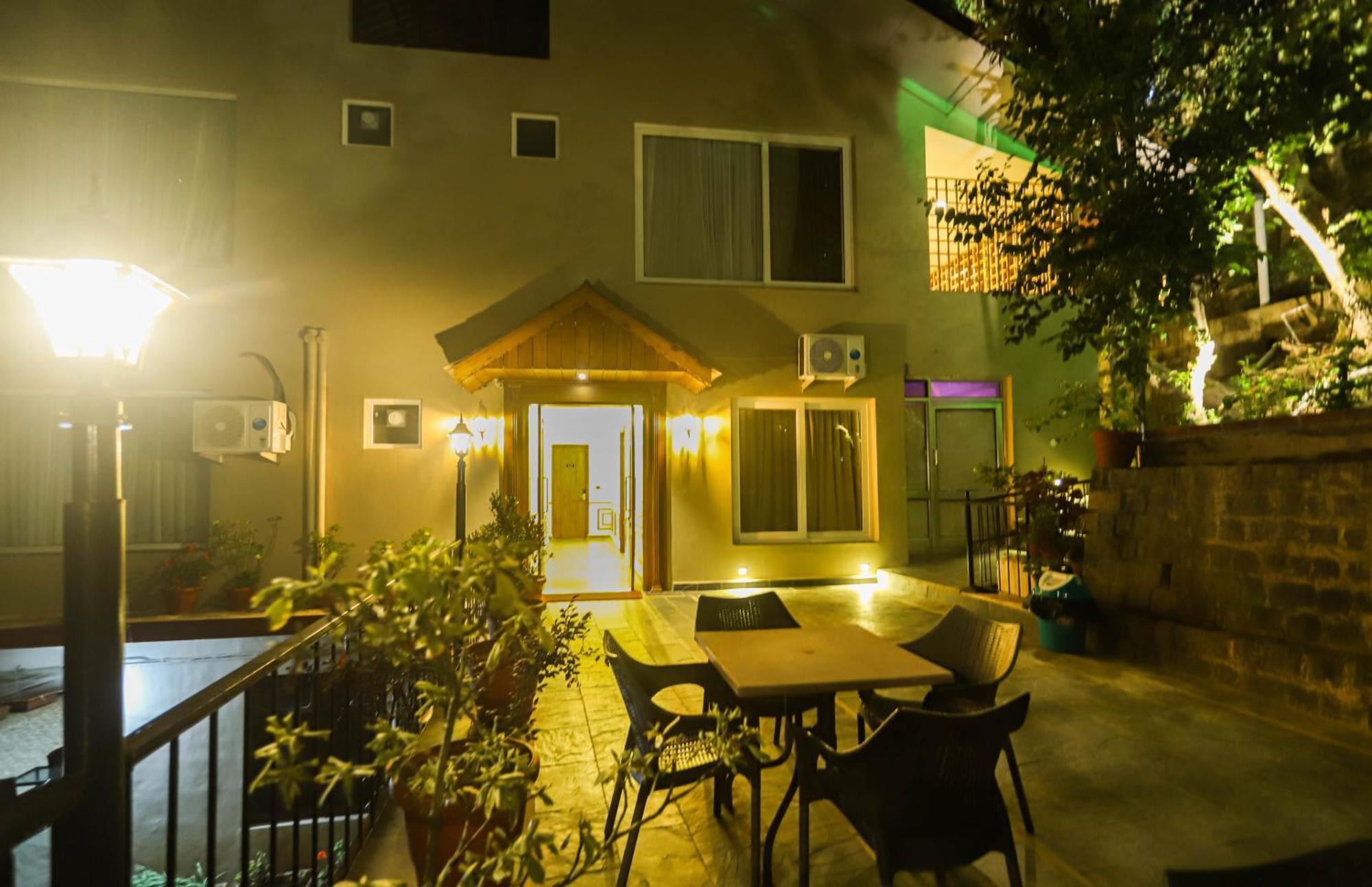 Hotel Pong View Dharamshala Esterno foto